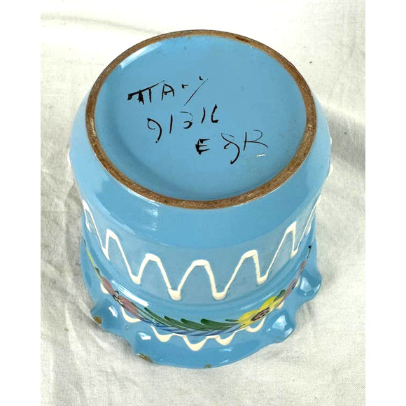 Vintage E&R Italian Pottery Planter Sky Blue Floral Ruffled Edge Flower Pot - Picture 3 of 6